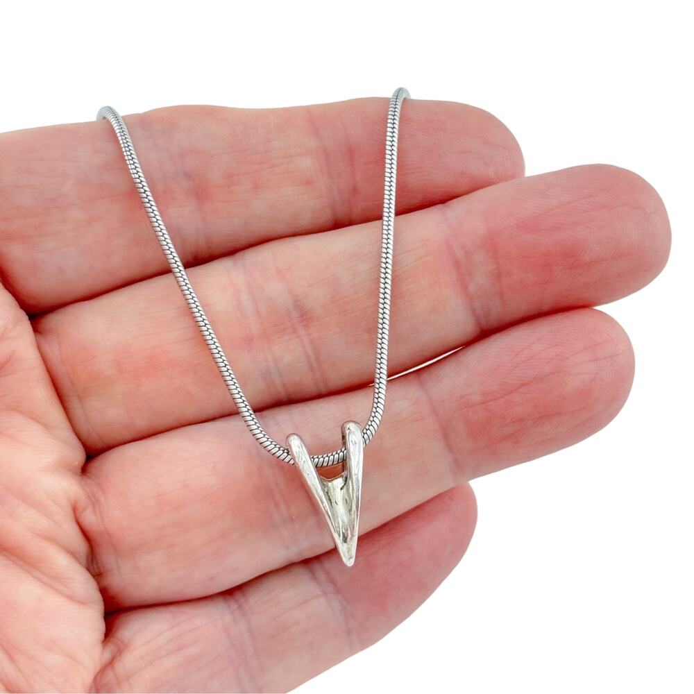 Vintage Sterling Silver 925 Abstract Pendant Herringbone Necklace 16"